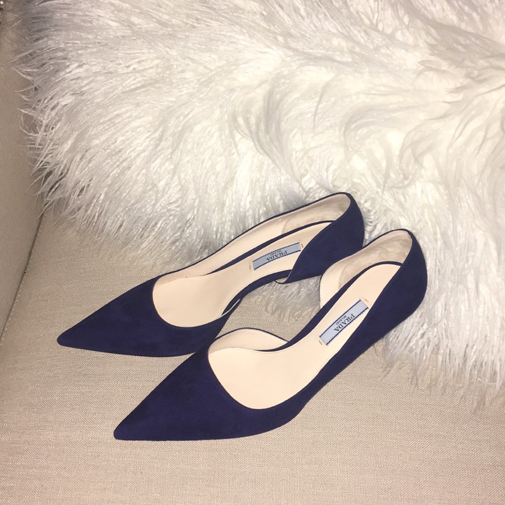 Prada shoes. New condition ❤️